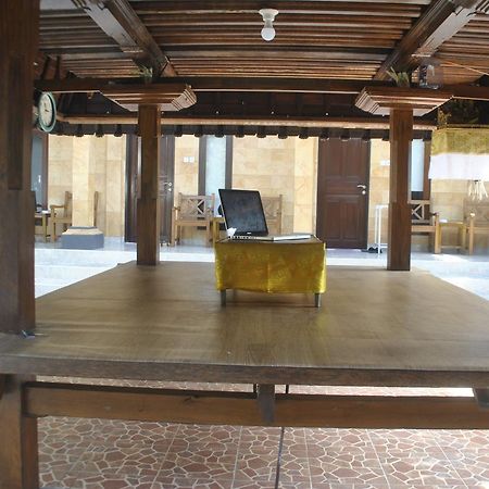 Budidin Homestay Canggu Exterior foto